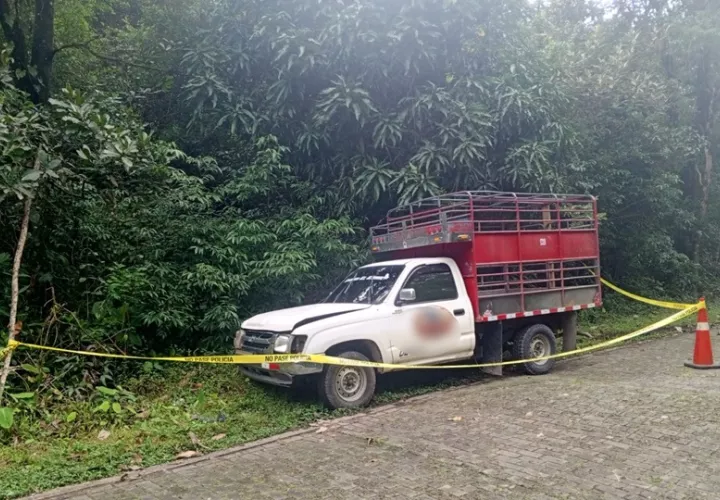 Las autoridades recuperaron el vehículo del joven. Foto. Proteger y Setvir