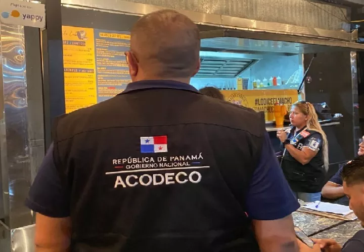 El operativo abarca restaurantes y lugares de expendio de alimentos y bebidas. Foto: Cortesía Acodeco