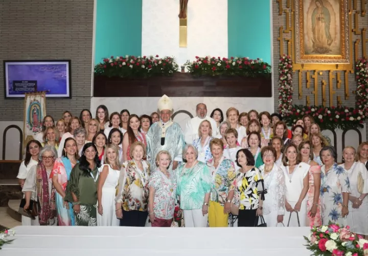 Se hizo una misa concelebrada y presidida por Monseñor José Domingo Ulloa. Foto: Cortesía