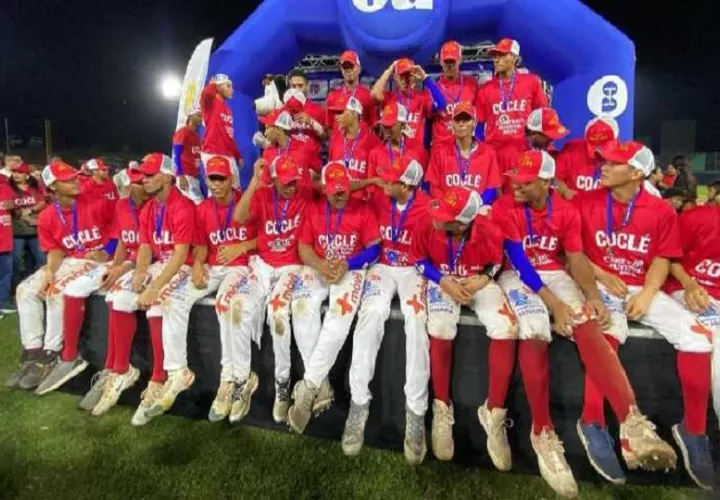 Coclé es el actual campeón del béisbol juvenil. Foto: Fedebeis