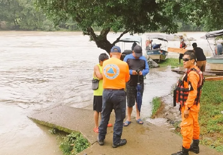 Se detalló que el cuerpo fue ubicado en un sector de difícil acceso. Foto. Sinaproc