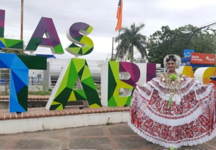 A la fecha hay 108 delegaciones confirmadas, en las que participarán  damas de todas las edades con el traje típico. FOTO/THAYS DOMINGUEZ