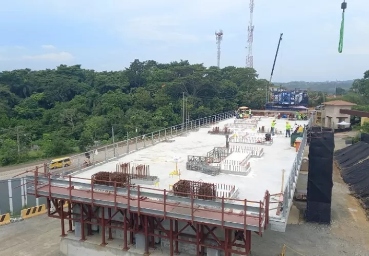 Las inversiones superan los 30 mil millones de dólares en proyectos de infraestructura como el tren y el cuarto puente. Foto: Archivo
