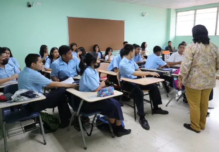 Estudiantes en clases. Foto: Archivo