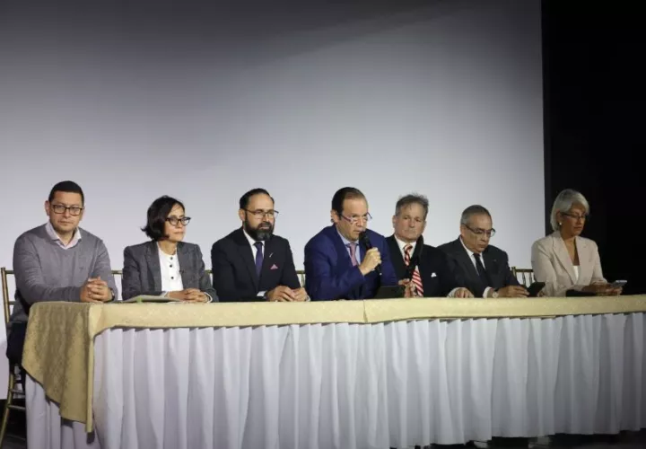 Participaron autoridades energéticas, ambientales, regulatorias y financieras de Colombia y Panamá. Foto: Cortesía.