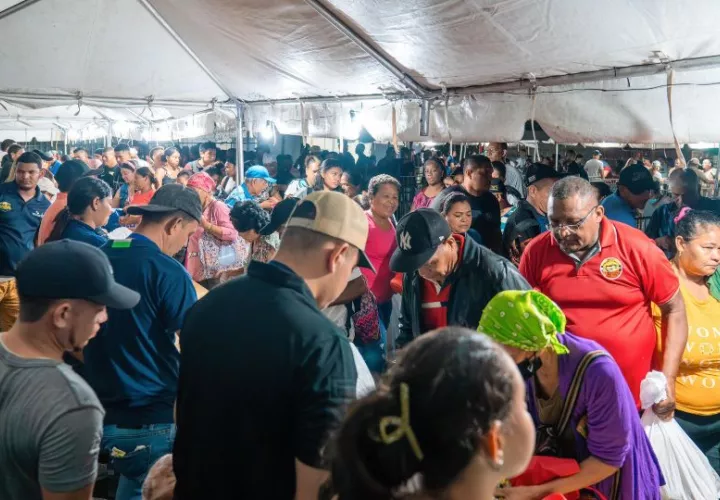 En las primeras horas la venta se realizó de manera fluida. Foto: Cortesía