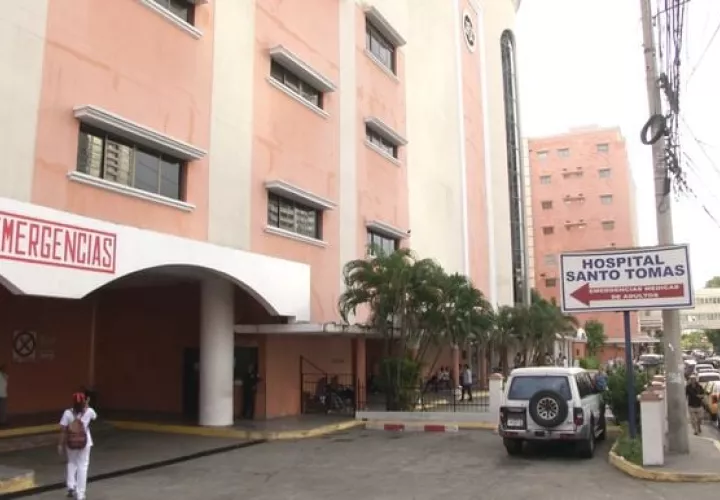 Las autoridades no descartan que haya complicidad con el personal del centro médico.