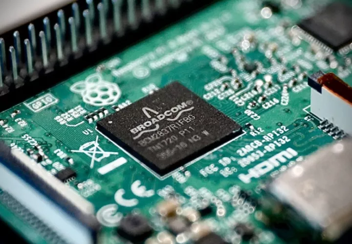 La demanda de chips de altas prestaciones está relacionada con el despliegue de tecnologías emergentes. Foto: EFE