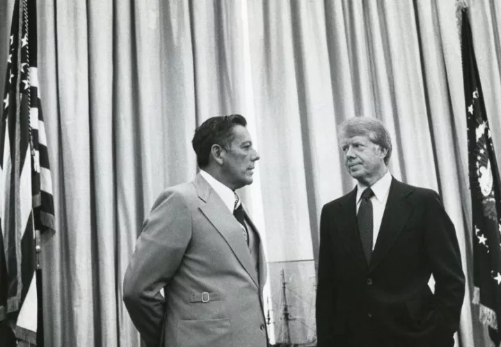 El expresidente estadounidense Jimmy Carter junto al general de brigada Omar Torrijos Herrera. Foto: EFE
