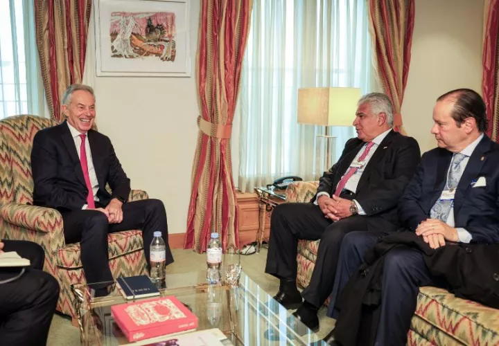 Reunión entre Tony Blair y el presidente, José Raúl Mulino. Foto: Cortesía