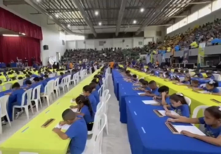 El campeonato se realizó este domingo en el gimnasio de la USMA. 