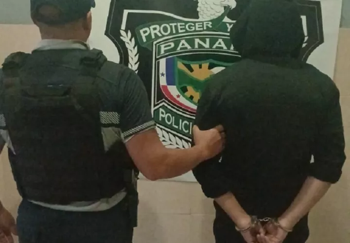 El detenido es un joven de 18 años de edad. Foto: Diómedes Sánchez