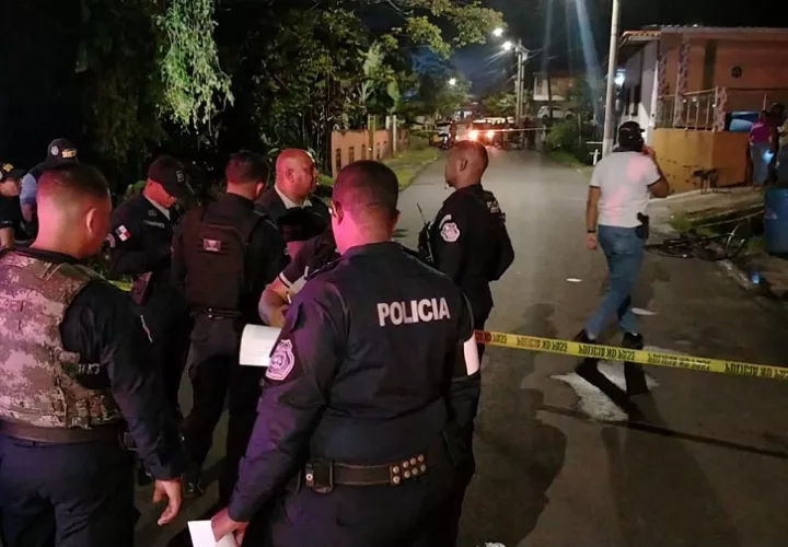 el homicidio por arma de fuego fue en la calle principal del Polvorín. Foto: diómedes Sánchez.