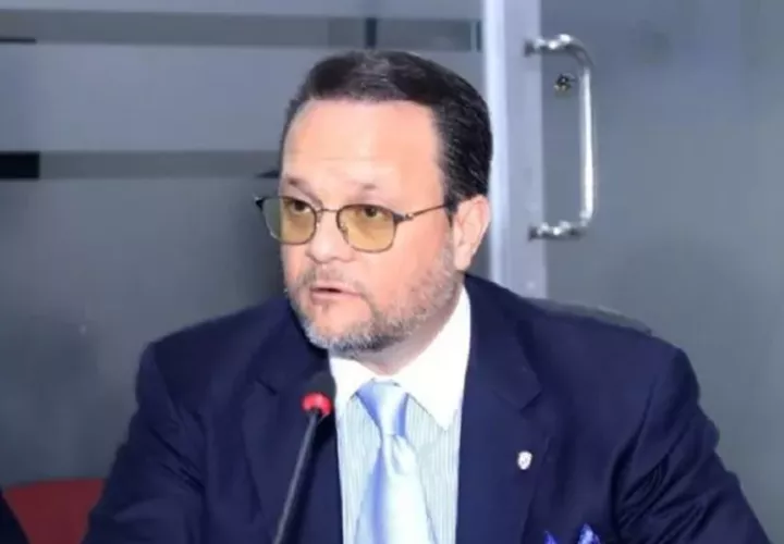 Ministro Julio Moltó. 
