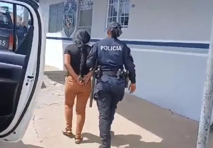 en La mujer fue detenida en el sector de Burunga, distrito de Arraiján. Foto: Eric Montenegro.