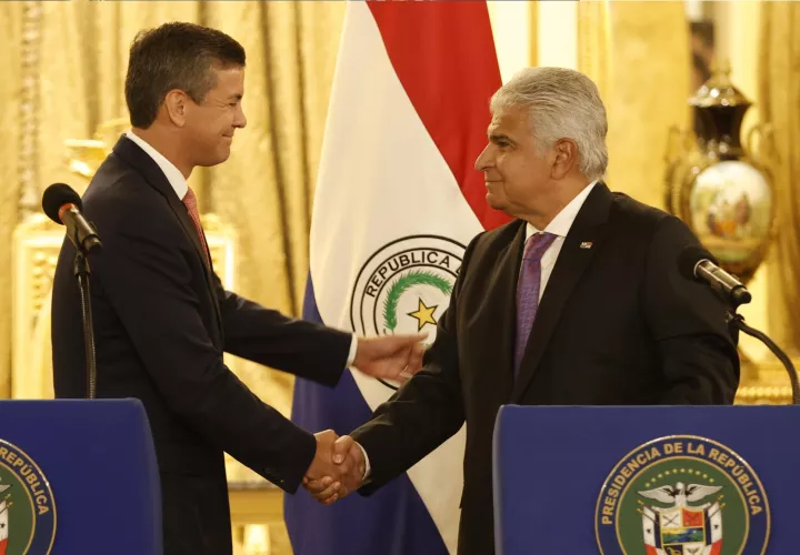 Mulino recibió a Peña en Presidencia. Foto: EFE