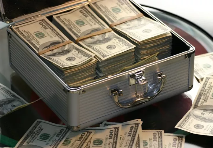 En 2024, había en todo el mundo 2.769 multimillonarios, frente a los 2.565 del año anterior. Foto: Pexels
