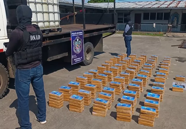 El operativo encabezado por unidades de la sección de narcótico de la Policía Nacional y del Ministerio Público, logró darle otro duro golpe al narcotráfico. Foto. Melquíades Vásquez