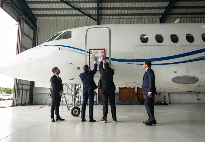 Estados Unidos confisca en República Dominicana un avión perteneciente a Venezuela. Foto: EFE