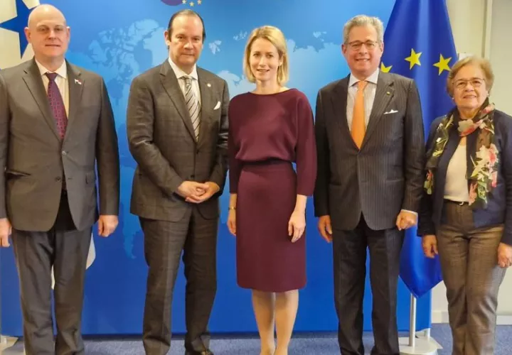  Javier Martínez-Acha Vásquez se reunió con "líderes clave" de la Unión Europea. Foto: Cortesía