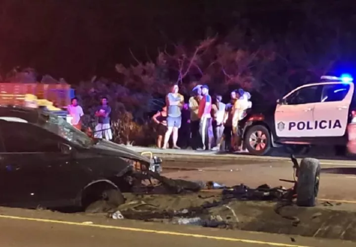 El pasado 2 de febrero, en la provincia de Coclé, se reportó un trágico accidente de tránsito en el que falleció Felipe Fernández; quien era el director del colegio Mariano Prados Aráuz de Natá.