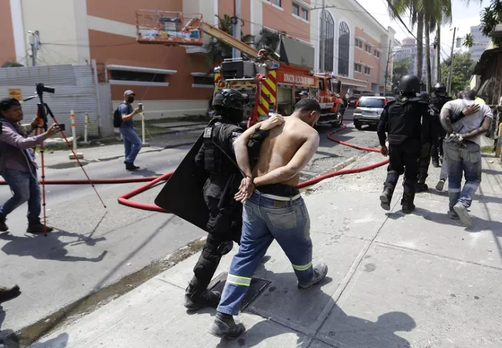Decenas de obreros fueron detenidos tras las manifestaciones de la semana pasada. Foto: EFE