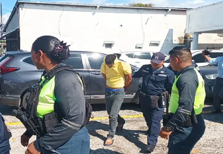 Fuentes cercanas, la pareja tenía una hija de aproximadamente 4 o 5 años y arrastraban un historial de violencia doméstica que había sido atendido por las autoridades en el pasado. Foto. Melquíades Vásquez