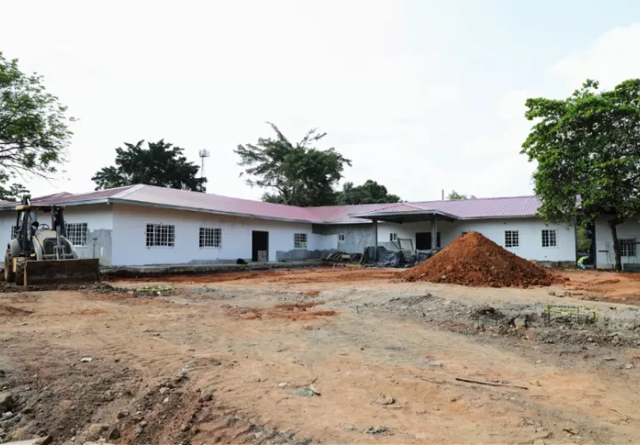 Construcción de la Casa de Día del Adulto Mayor 'Rosario Salinero de Gago'. Foto: Cortesía / Mides