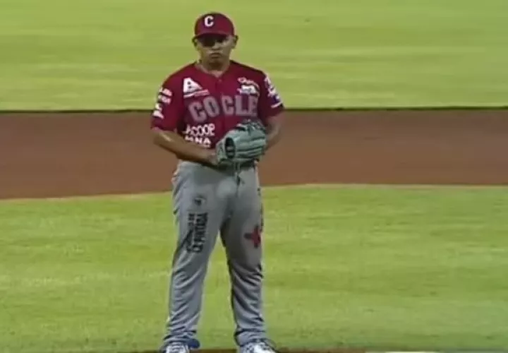 Andrés Vergara dio el triunfo a Coclé. Foto: Cortesía
