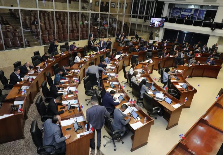 Fue un periodo de votación que demoró varias horas. Foto: Cortesía Asamblea