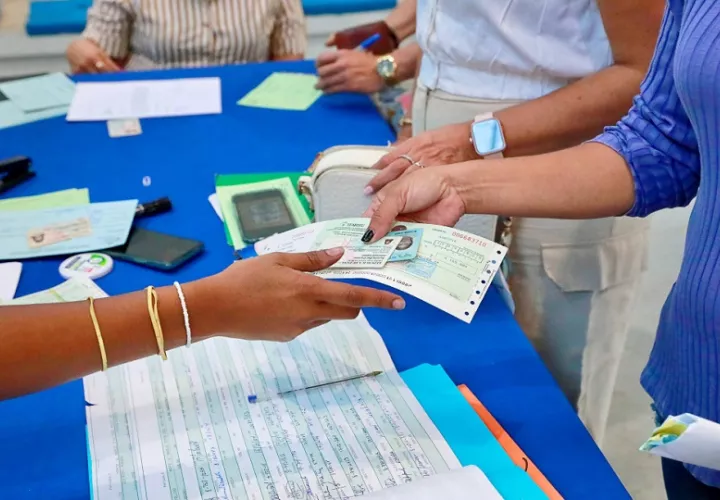 El Ifarhu enfrenta dificultades para hcerle frente a los beneficios vigentes. Foto: Cortesía