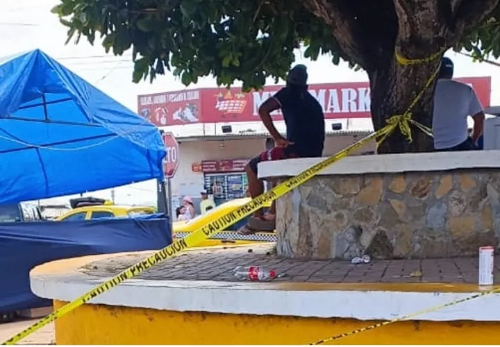 Desalojaron las inmediaciones del parque El Manito, en Ocú, muy cerca de la zona de las mojaderas. Foto. Thays Domínguez