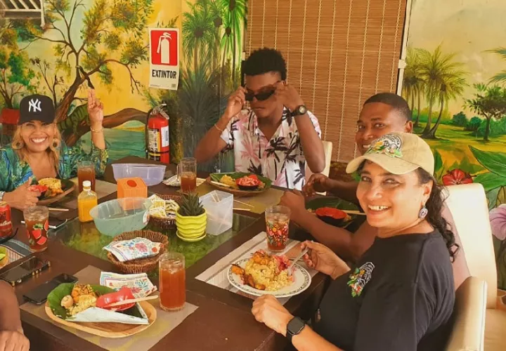 La comida en las áreas turísticas es la mejor. Fotos. Diómedes Sánchez