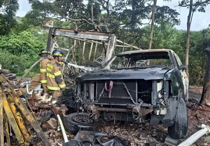auto-incendio-colon.jpg