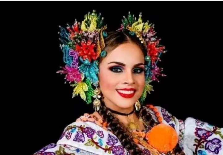 María Laura Cárdenas Zambra.