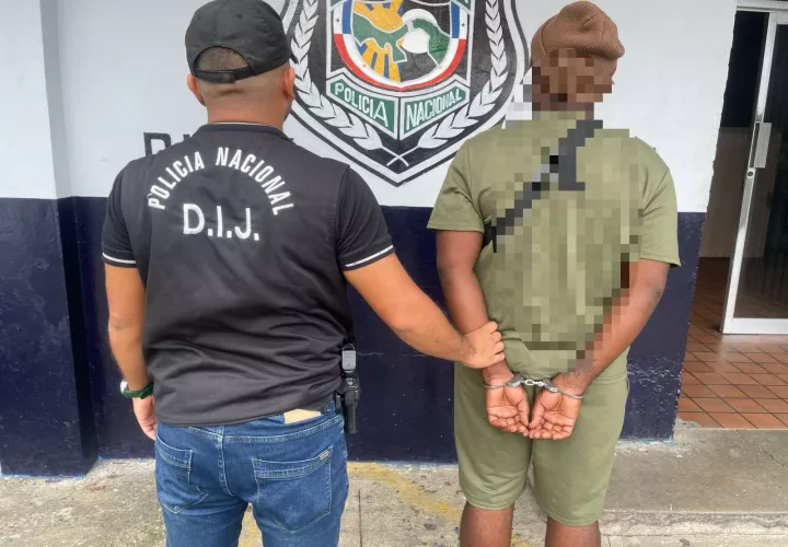 Estos tres ciudadanos pasaron a manos del Ministerio Público para que se inicie el proceso de judicialización de sus casos. Foto. Policía Nacional