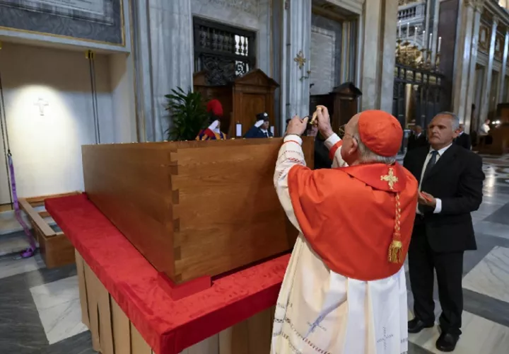 La tumba del papa Francisco  está en la basílica romana de Santa María La Mayor. Foto: EFE