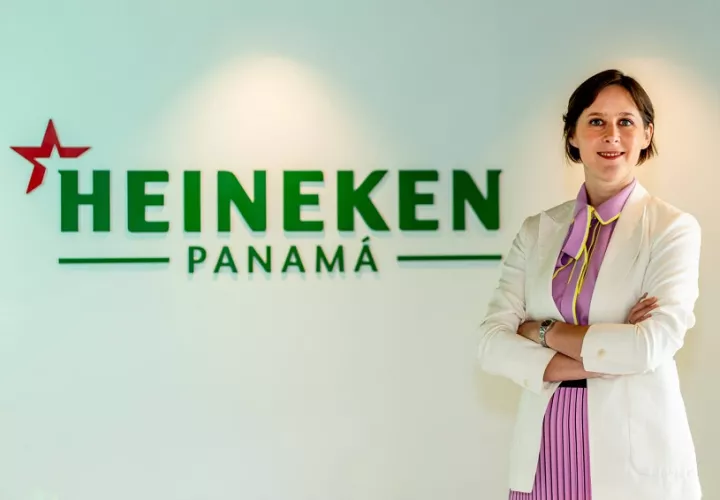 Wouters es originaria de Países Bajos y ha desarrollado su trayectoria en Heineken en países de África y Europa. Foto: Cortesía Heineken
