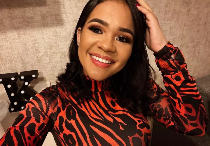 La artista de música típica Kiara.