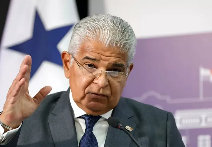 El presidente José Raúl Mulino ha recalcado que el canal es panameño. Foto: EFE