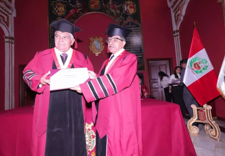 El presidente José Raúl Mulino durante la ceremonia. Foto: Cortesía 