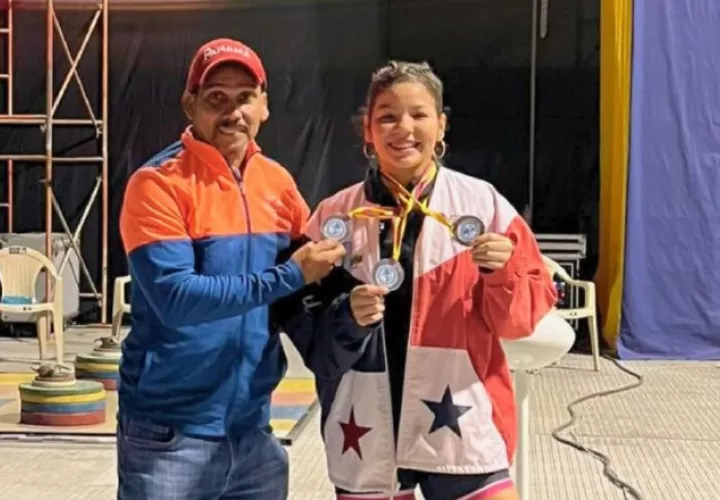 José Manuel Ochoa (izq.) y Kelly Aparicio. Foto: COP