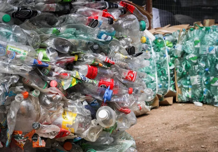 La sociedad no está siendo capaz de reducir el consumo de materiales plásticos. Foto: EFE