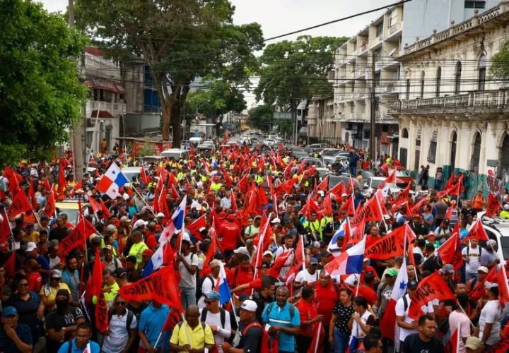 Marcha de los obreros del Suntracs. Foto: Cortesía