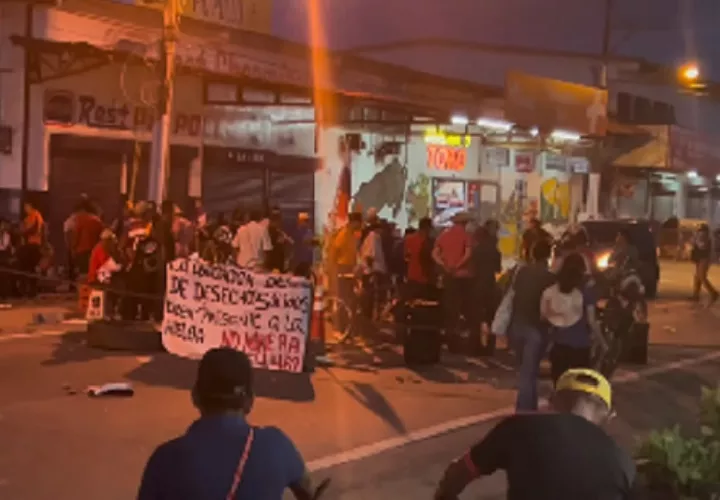 Este cierre en Bocas del Toro ha provocado problemas en las instalaciones de salud. 