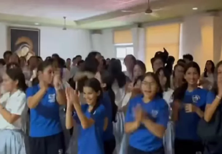 Los estudiantes, docentes y directivos del Colegio Agustiniano Nuestra Señora del Buen Consejo de Chitré celebraron con júbilo su designación. Foto. Redes Noticias  Azuero