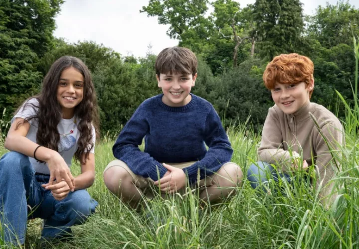 Dominic McLaughlin, Arabella Stantony Alastair Stout encarnará. Foto: EFE / Warner Bros. Discovery