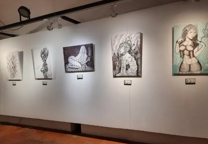 Exhibición del pintor Iván Cedeño. Foto: Cortesía