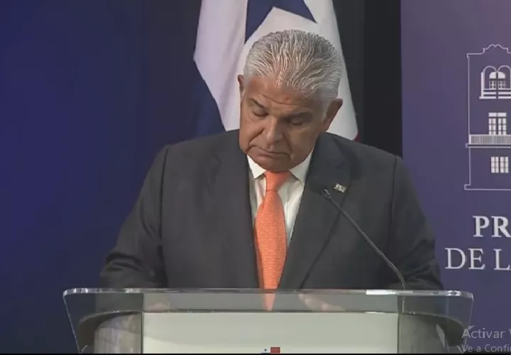 El presidente José Raúl Mulino destacó que “no hay razón para que ningún sector de las fincas bananeras en Bocas del Toro esté paralizado”. Foto. Presidencia 