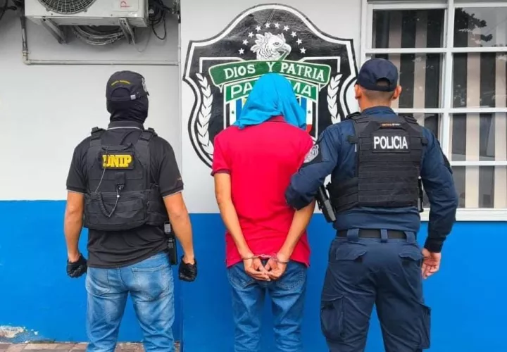 policia-oeste-capita.jpg